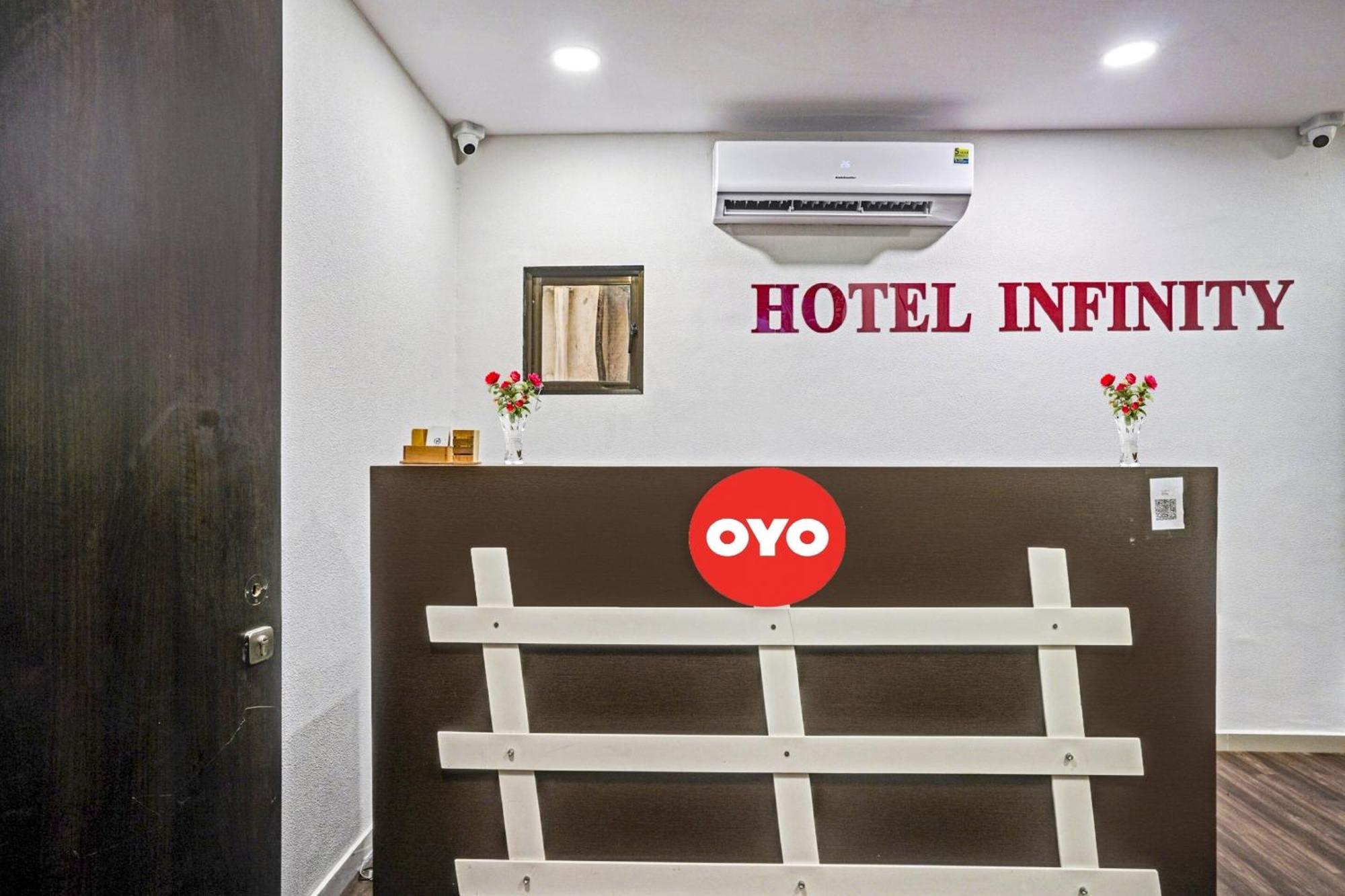 Hotel O Infinity スーラト エクステリア 写真